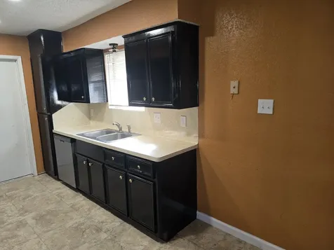 7218 Oriole Drive Texas City TX 77591