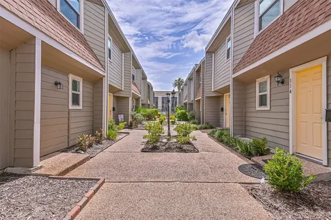 424 15th Street 113 Galveston TX 77550