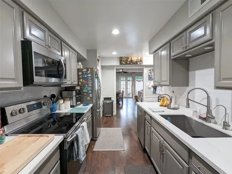 13374 Trail Hollow Drive 3374 Houston TX 77079