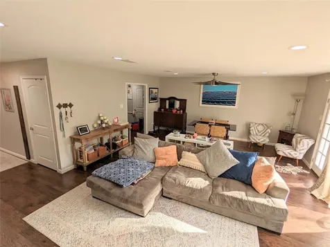 13374 Trail Hollow Drive 3374 Houston TX 77079