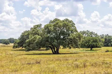 265 Boulton Creek Road Flatonia TX 78941