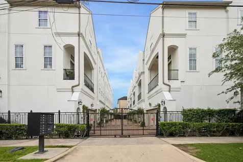 1242 W 23rd Street Houston TX 77008