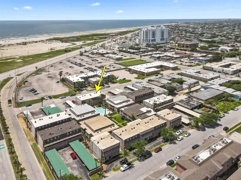215 Post Office Street 1208 Galveston TX 77550