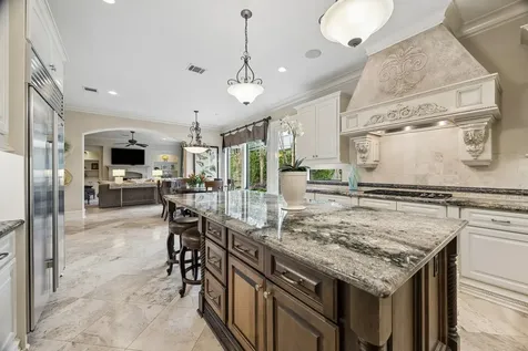 3016 Mid Lane B Houston TX 77027