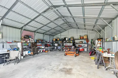 239 Fishermans Trail Huntsville TX 77320