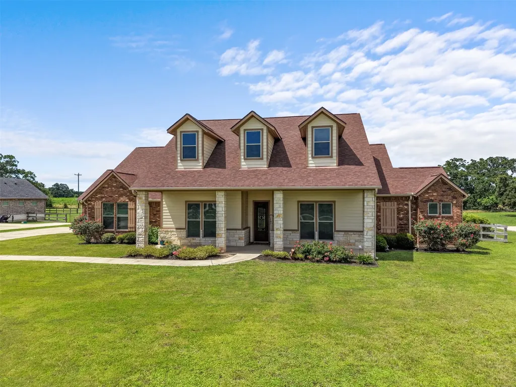 10040 Henley Cove Iola TX 77861