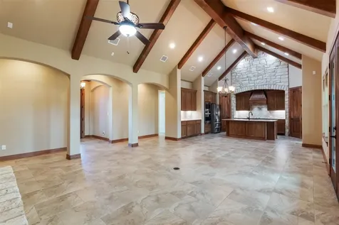 10040 Henley Cove Iola TX 77861