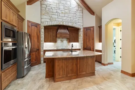 10040 Henley Cove Iola TX 77861