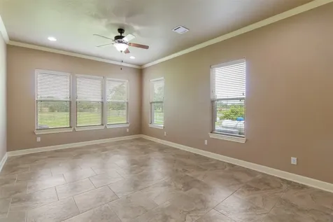 10040 Henley Cove Iola TX 77861