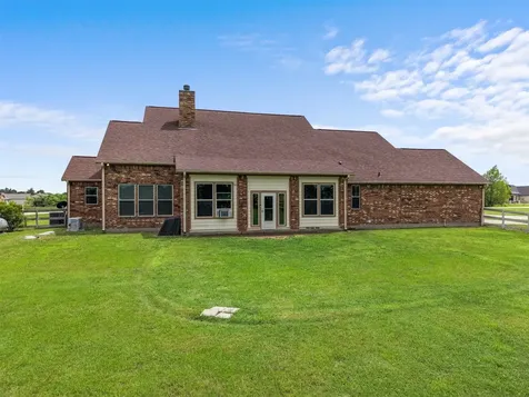 10040 Henley Cove Iola TX 77861