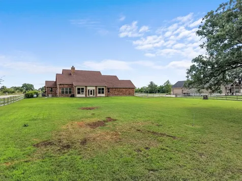 10040 Henley Cove Iola TX 77861