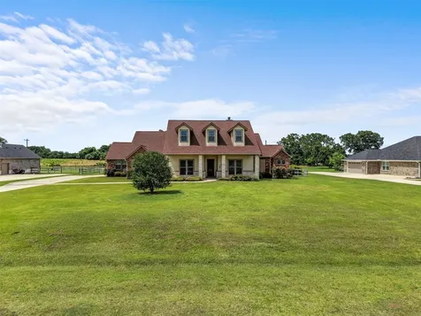 10040 Henley Cove Iola TX 77861