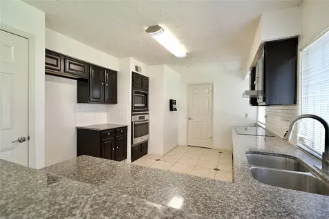 3222 Settlers Way Boulevard Sugar Land TX 77479