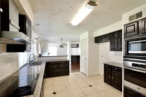 3222 Settlers Way Boulevard Sugar Land TX 77479