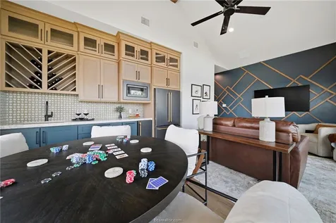 3717 Cooper Court College Station TX 77845