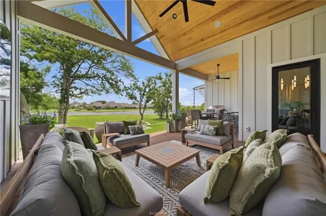 3717 Cooper Court College Station TX 77845