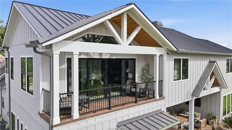 3717 Cooper Court College Station TX 77845