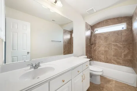 18323 Hickory Trunnel Lane Houston TX 77084