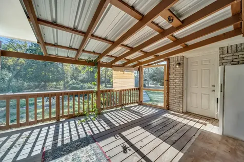 6 W Trail Lane Hilltop Lakes TX 77871