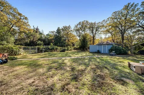 6 W Trail Lane Hilltop Lakes TX 77871