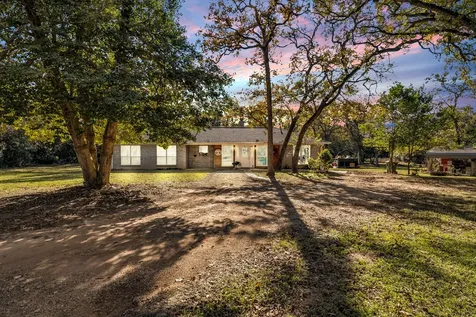 6 W Trail Lane Hilltop Lakes TX 77871