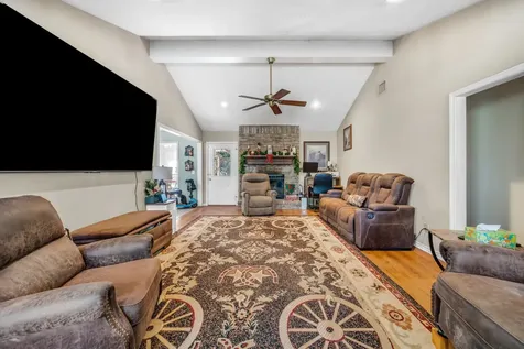 6 W Trail Lane Hilltop Lakes TX 77871