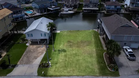 Lot 46 Bamboo Road Tiki Island TX 77554