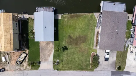Lot 46 Bamboo Road Tiki Island TX 77554