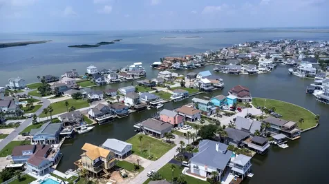 Lot 46 Bamboo Road Tiki Island TX 77554