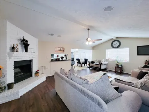 412 Land Grant Drive Richmond TX 77406