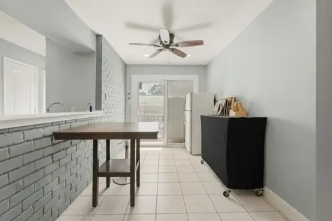 9458 Neuens Road 9458 Houston TX 77080