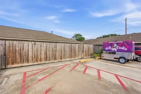 9458 Neuens Road 9458 Houston TX 77080