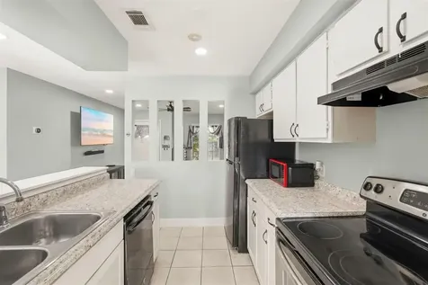 9458 Neuens Road 9458 Houston TX 77080