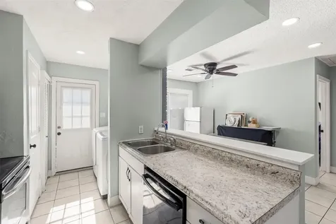 9458 Neuens Road 9458 Houston TX 77080