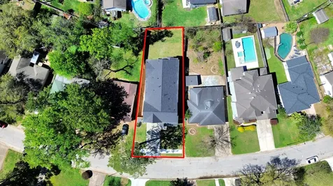 1623 Viking Drive Houston TX 77018