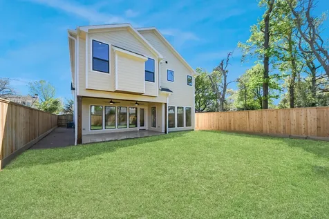 1623 Viking Drive Houston TX 77018