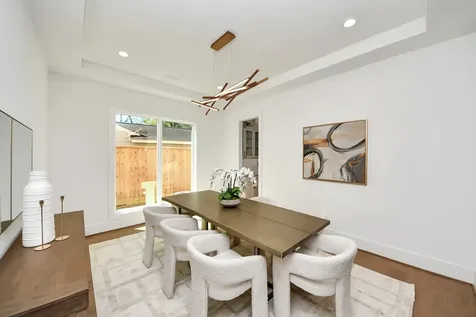 1623 Viking Drive Houston TX 77018