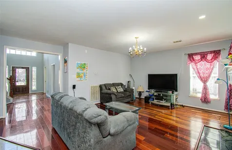 6626 Sunrise Valley Lane Houston TX 77083