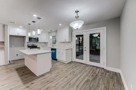 5535 Elm Springs Drive Houston TX 77048