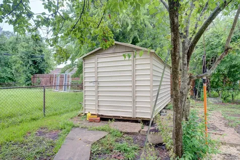5535 Elm Springs Drive Houston TX 77048