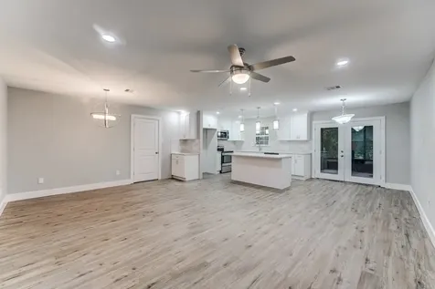 5535 Elm Springs Drive Houston TX 77048