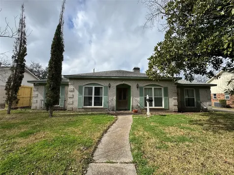 9722 Braesmont Drive Houston TX 77096