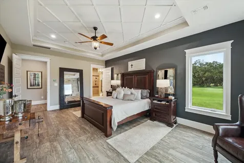 1255 Bronco Trail Angleton TX 77515