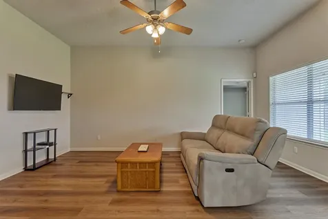 4926 Comal River Loop Spring TX 77386