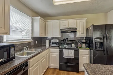 4926 Comal River Loop Spring TX 77386