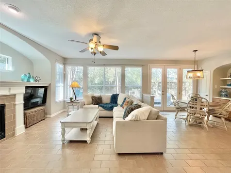 46 Flickering Sun Court The Woodlands TX 77382