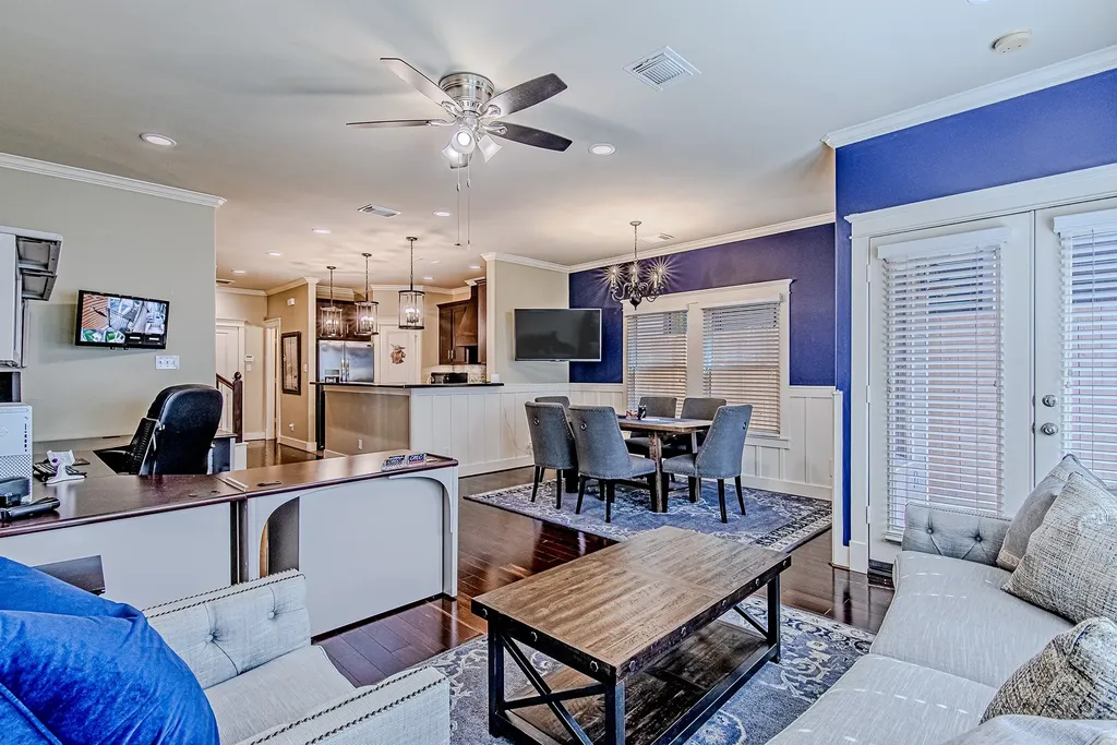1425 Prince Street Houston TX 77008
