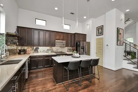 1705 Dunlavy Street A Houston TX 77006
