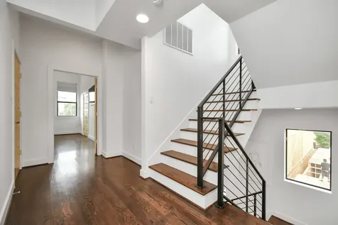 1705 Dunlavy Street A Houston TX 77006