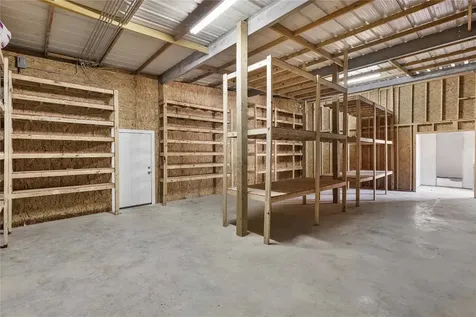 168 County Road 470 Dayton TX 77535